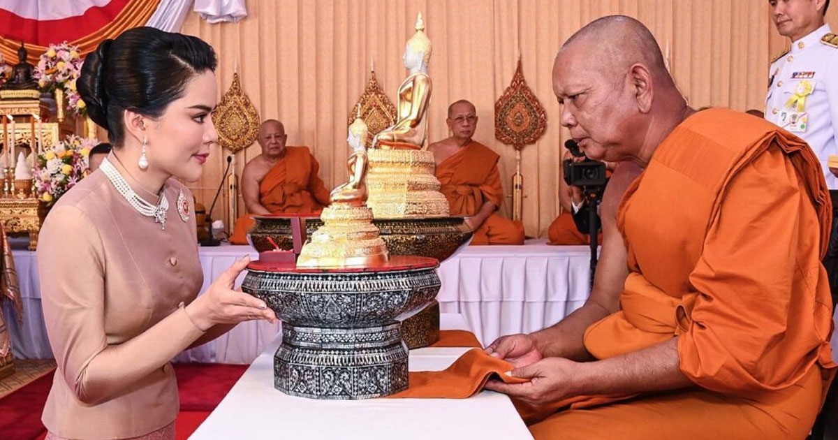 ในหลวง โปรดเกล้าฯ ท่านผู้หญิงอรอนงค์ ปิยนาฏวชิรพัทธ์ เป็นผู้แทนพระองค์ไปยังวัดใหญ่ชัยมงคล